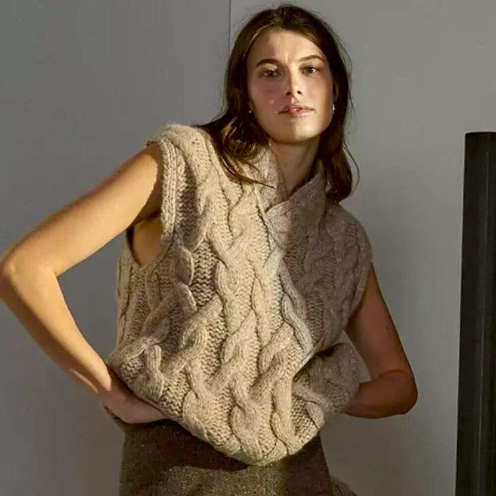 Lunya Lofty Wool Alpaca Cable Knit Sweater Vest Dally Oat Tan  L XL